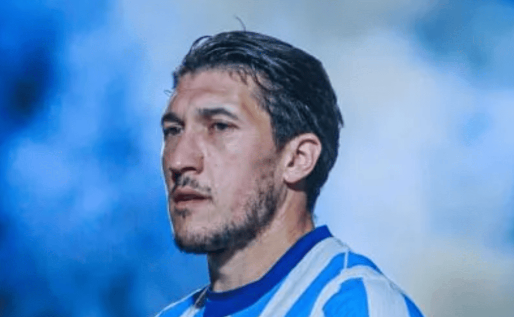 La dirigencia de Racing separó del plantel a Alfonso Espino tras un fuerte cruce con&nbsp;Saja